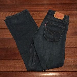 Levi mid-rise jeans